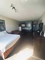 Ramada by Wyndham Estevan