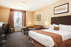 Ramada by Wyndham Estevan