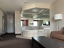 Ramada by Wyndham Estevan