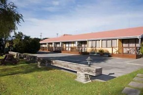Paroa Hotel