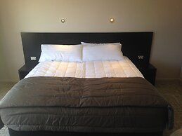 Paroa Hotel