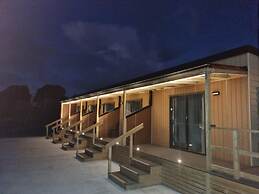 Paroa Hotel