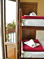 Oasis Backpackers Hostel Granada
