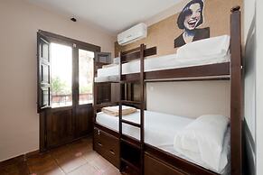 Oasis Backpackers Hostel Granada