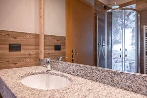 La Roccia Wellness Hotel
