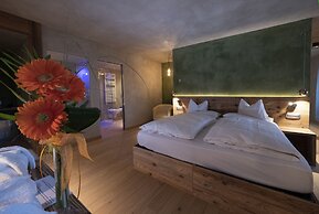 La Roccia Wellness Hotel