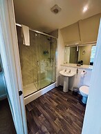 The Sibson Inn Hotel