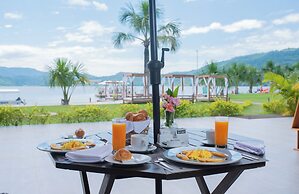 El Sauce Resort