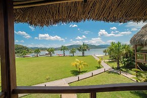 El Sauce Resort