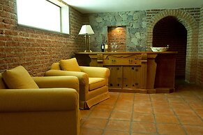 Marques de Tojo Hotel