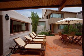 Marques de Tojo Hotel