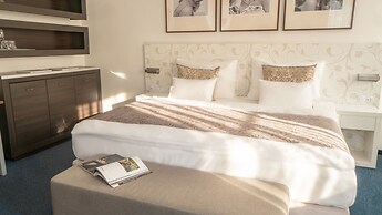 Hotel Savoy