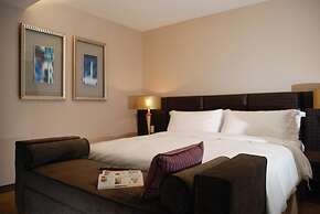 The Metro Hotel