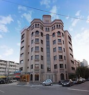 The Metro Hotel
