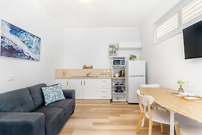 Shelly Bay Resort