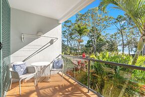 Shelly Bay Resort