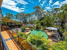 Shelly Bay Resort
