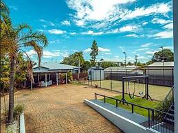 Shelly Bay Resort