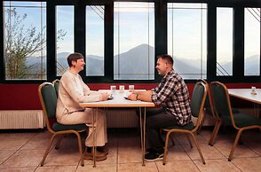 Lecadin Hotel