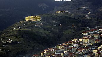 Lecadin Hotel