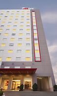 Red Fox by Lemon Tree Hotels, Hyderabad