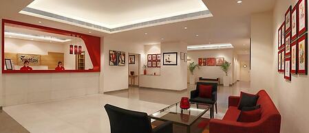 Red Fox by Lemon Tree Hotels, Hyderabad