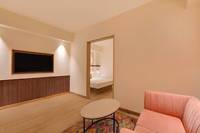 Red Fox by Lemon Tree Hotels, Hyderabad