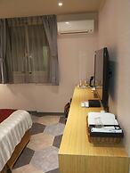 Dahshin Hotel