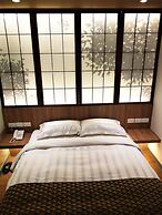 Dahshin Hotel