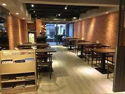 Dahshin Hotel