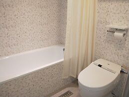 Dahshin Hotel