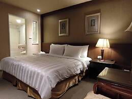 Dahshin Hotel