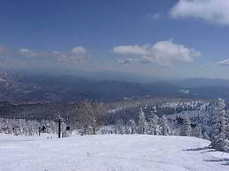Shiga Park Hotel