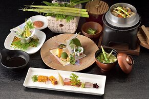 Shiga Park Hotel