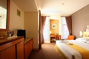 Serela Riau Hotel Bandung