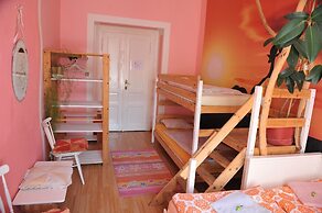 Artharmony Pension & Hostel