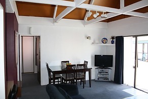 Aorangi Moanor Motel