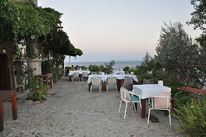 Assos Terrace Hotel