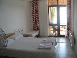 Assos Terrace Hotel
