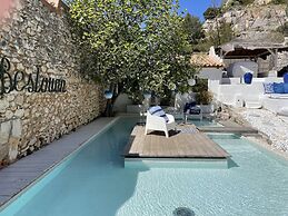 Hôtel de la Plage Mahogany