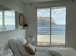 Hôtel de la Plage Mahogany