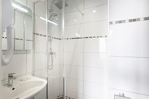 Hotel Americain