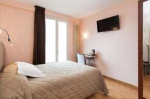 Hotel Americain
