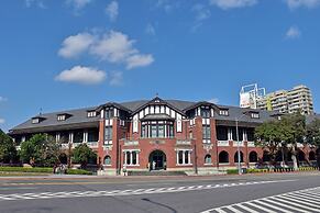 Cosmos Hotel Taipei