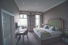 Dover Marina Hotel & Spa, Tapestry Collection by Hilton