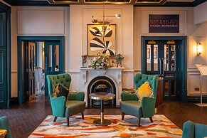 Dover Marina Hotel & Spa, Tapestry Collection by Hilton