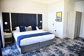 Dover Marina Hotel & Spa, Tapestry Collection by Hilton