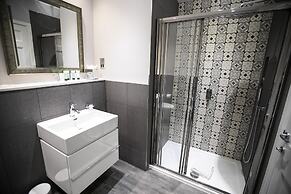 Dover Marina Hotel & Spa, Tapestry Collection by Hilton