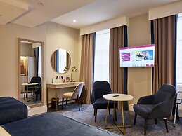 Dover Marina Hotel & Spa, Tapestry Collection by Hilton