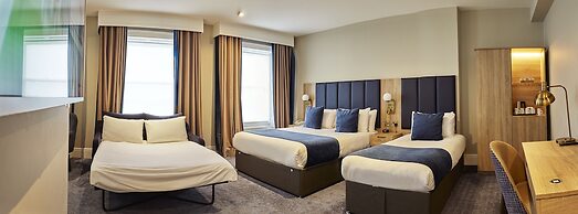 Dover Marina Hotel & Spa, Tapestry Collection by Hilton